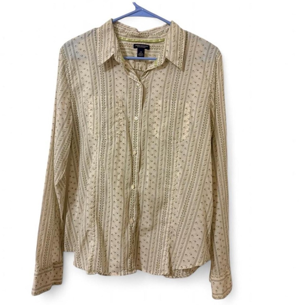 American Eagle Outfitters Cream Floral Shirt